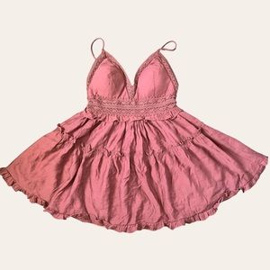 Selfie Leslie dusty rose mini dress
